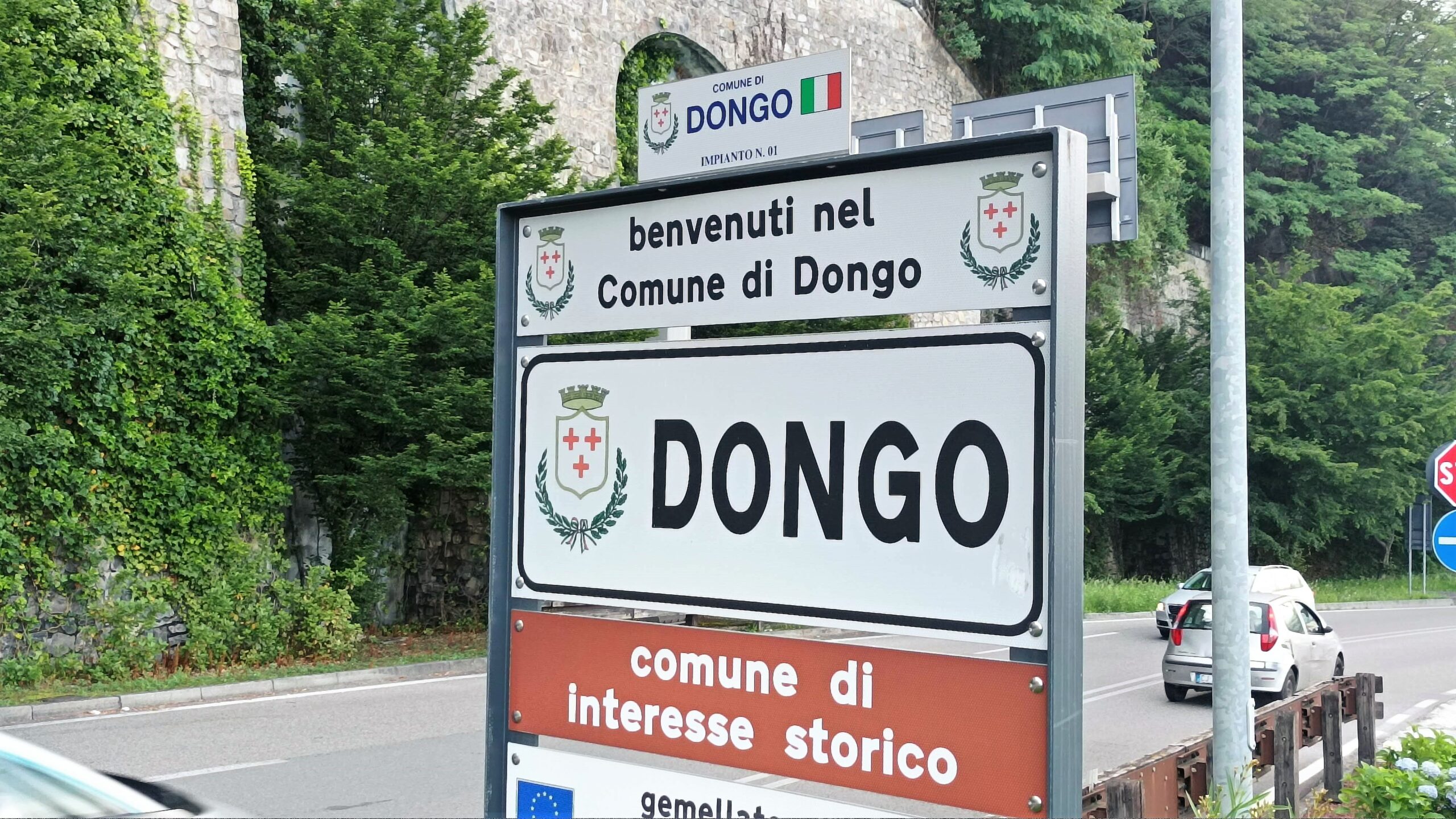 Dongo, soccorsi in acqua e barche alla deriva