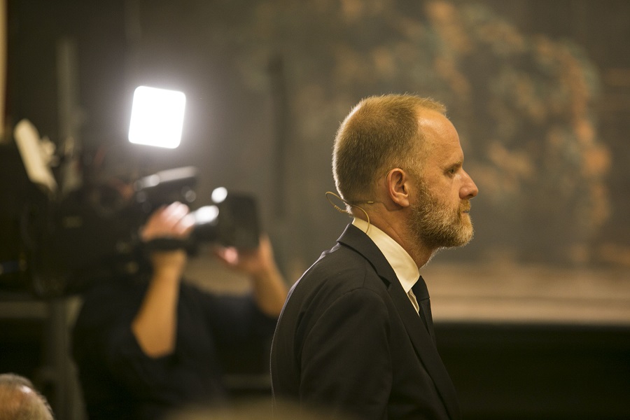 La storia di Rapinese sindaco. I saltatori (professionisti) sul carro dei vincitori, la scossa alla città e la necessità di delegare