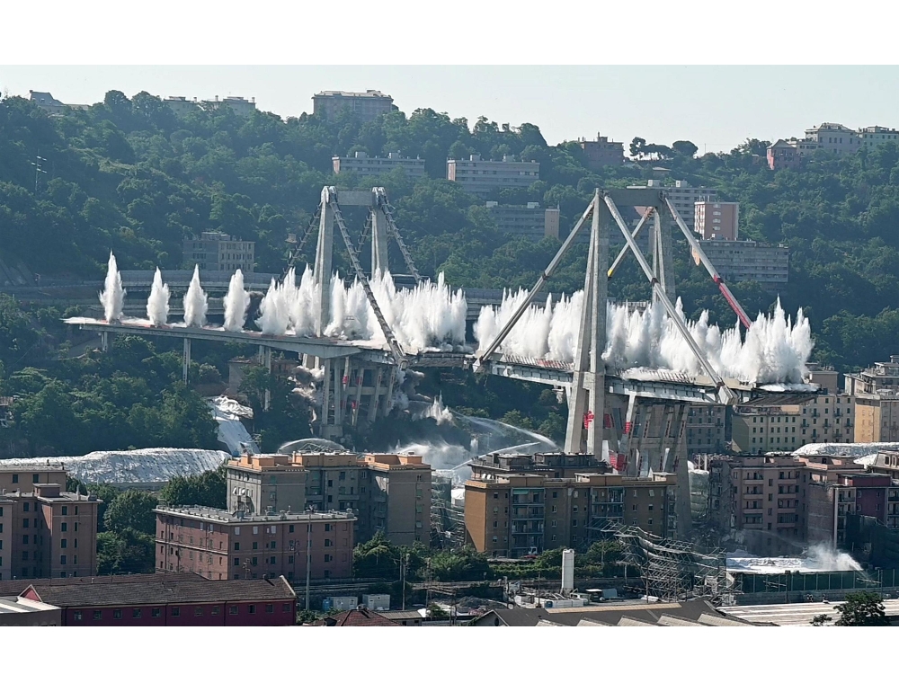 Ponte: via a processo;Comitato, verità oggettiva sia processuale