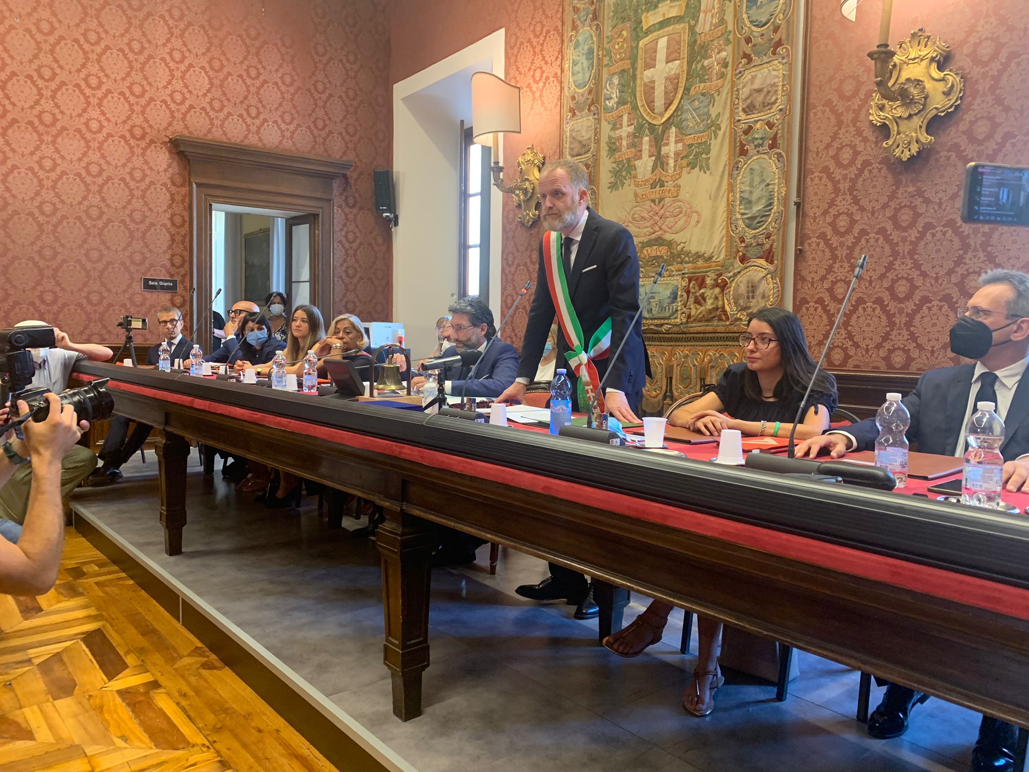 Fratelli d’Italia replica a Rapinese: “Ennesima gaffe. Impreparato in tema di sicurezza”