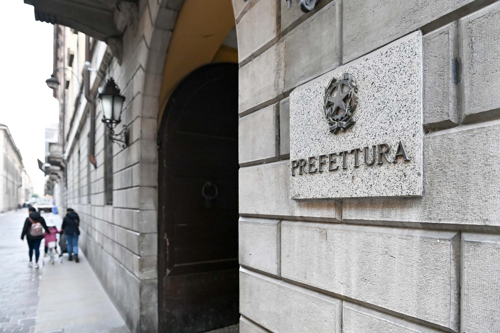 Presidio a Como contro l’autonomia delle Regioni