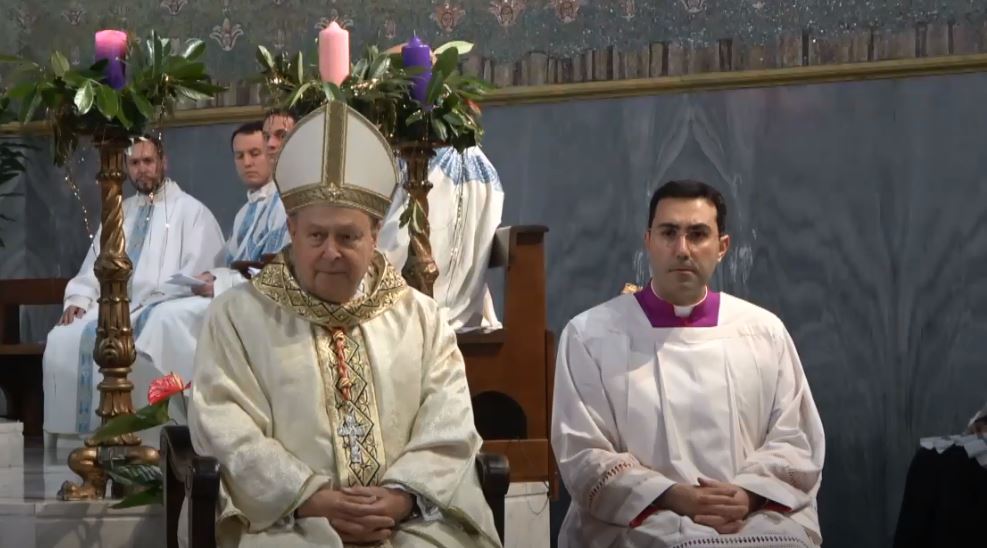Il cardinale Cantoni celebra nella parrocchia di Regina Pacis a Roma