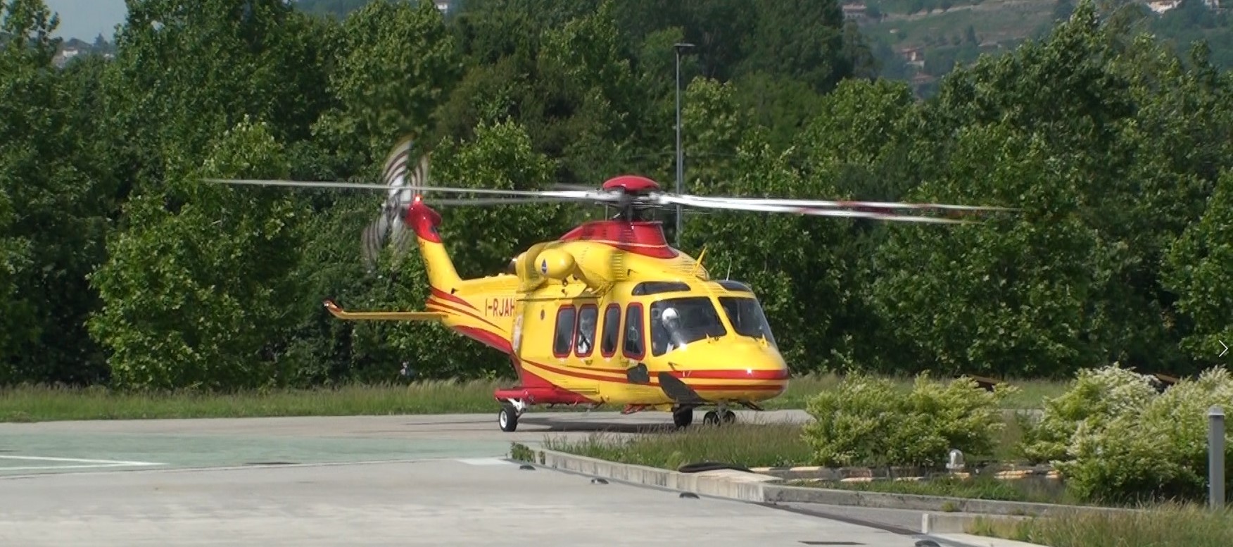 Caslino al Piano, cade da una scala mentre lavora. 57enne in ospedale