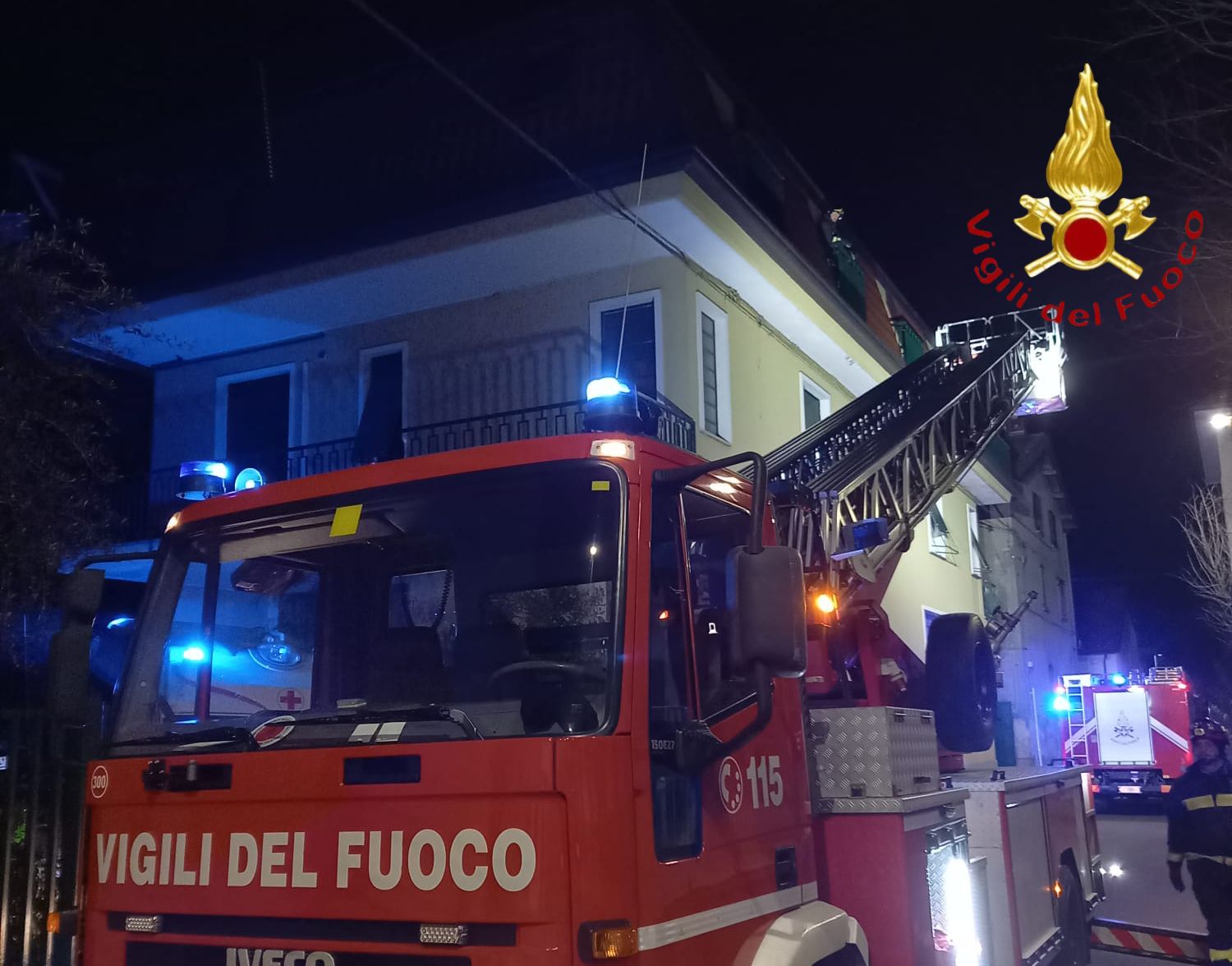 Cirimido, caduta in casa. Intervento dei vigili del fuoco