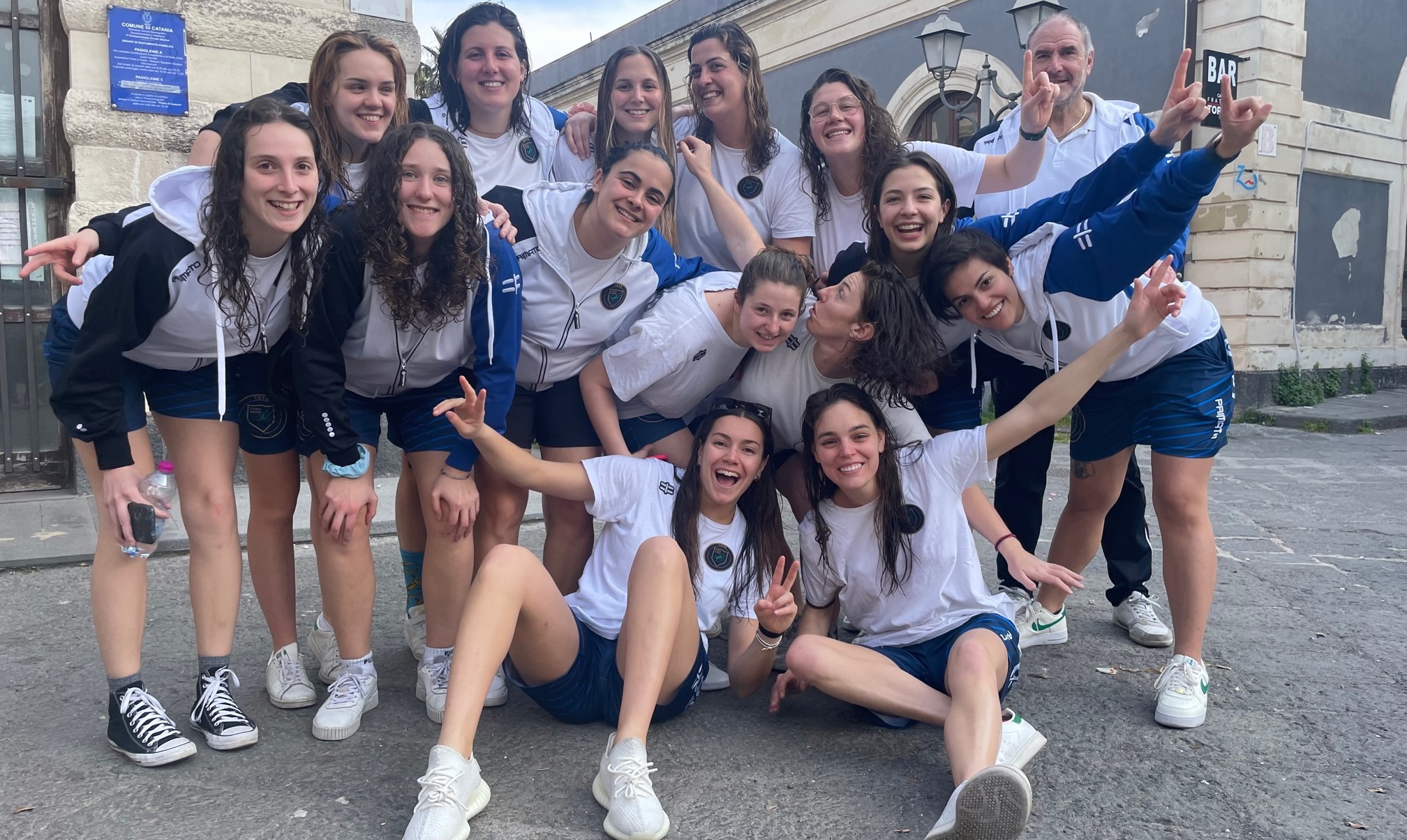 Serie A1 donne di pallanuoto: salvezza per le “Rane Rosa”