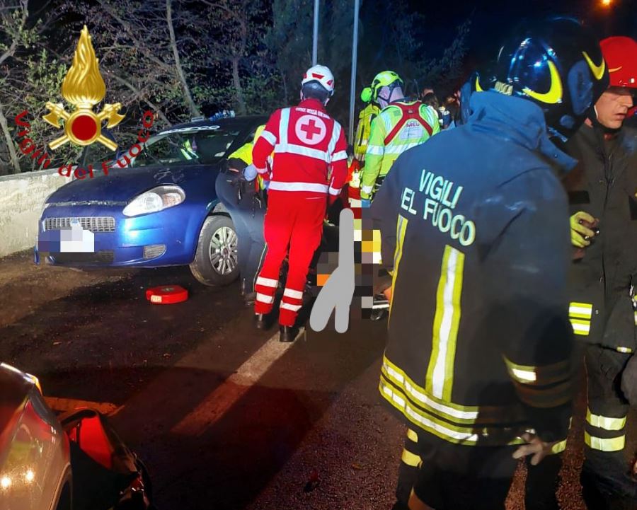 Statale Regina, incidente ieri sera a Brienno. Quattro ragazzi feriti