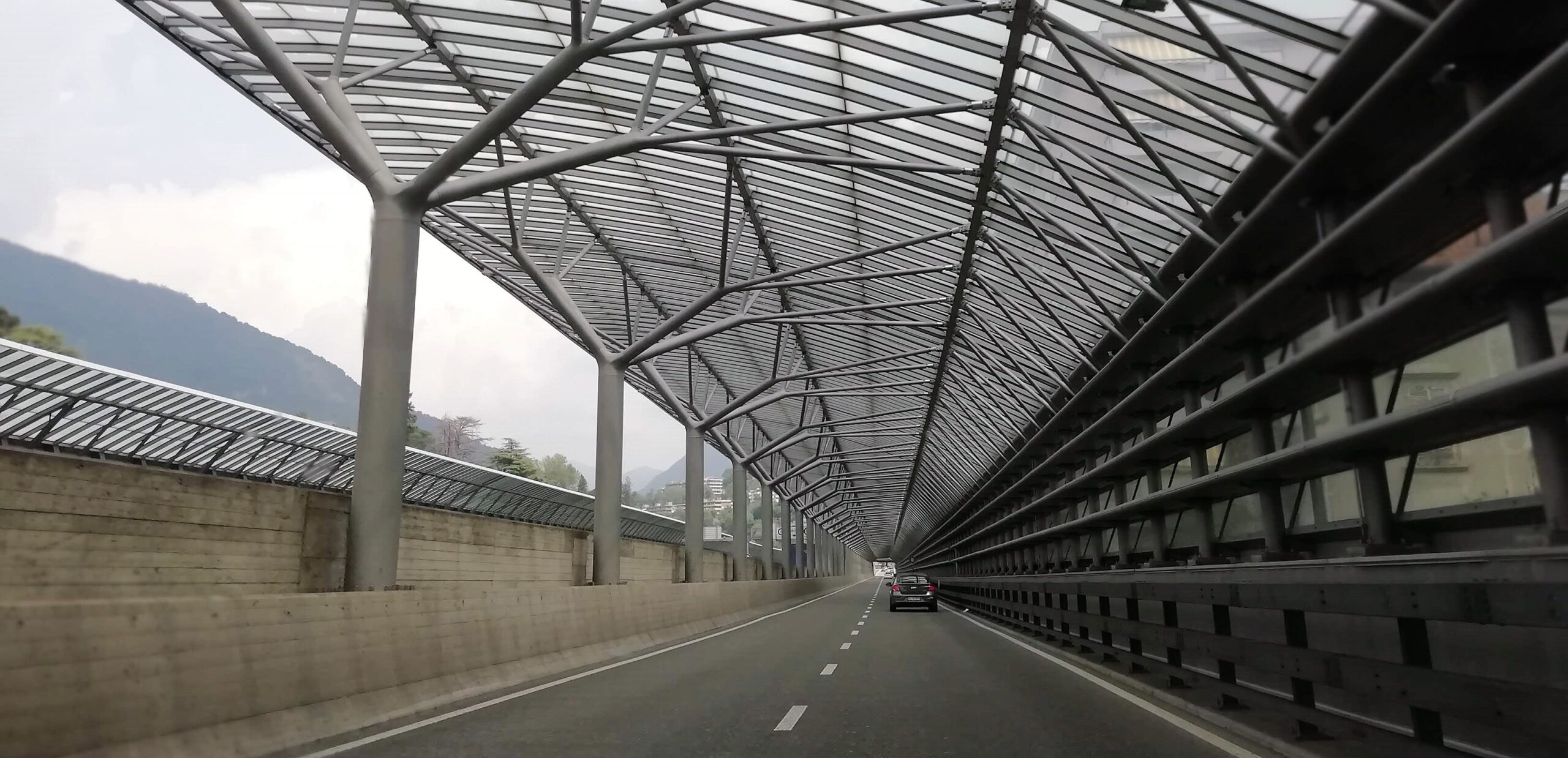 Controlli della velocità mobili e semi-stazionari in Ticino