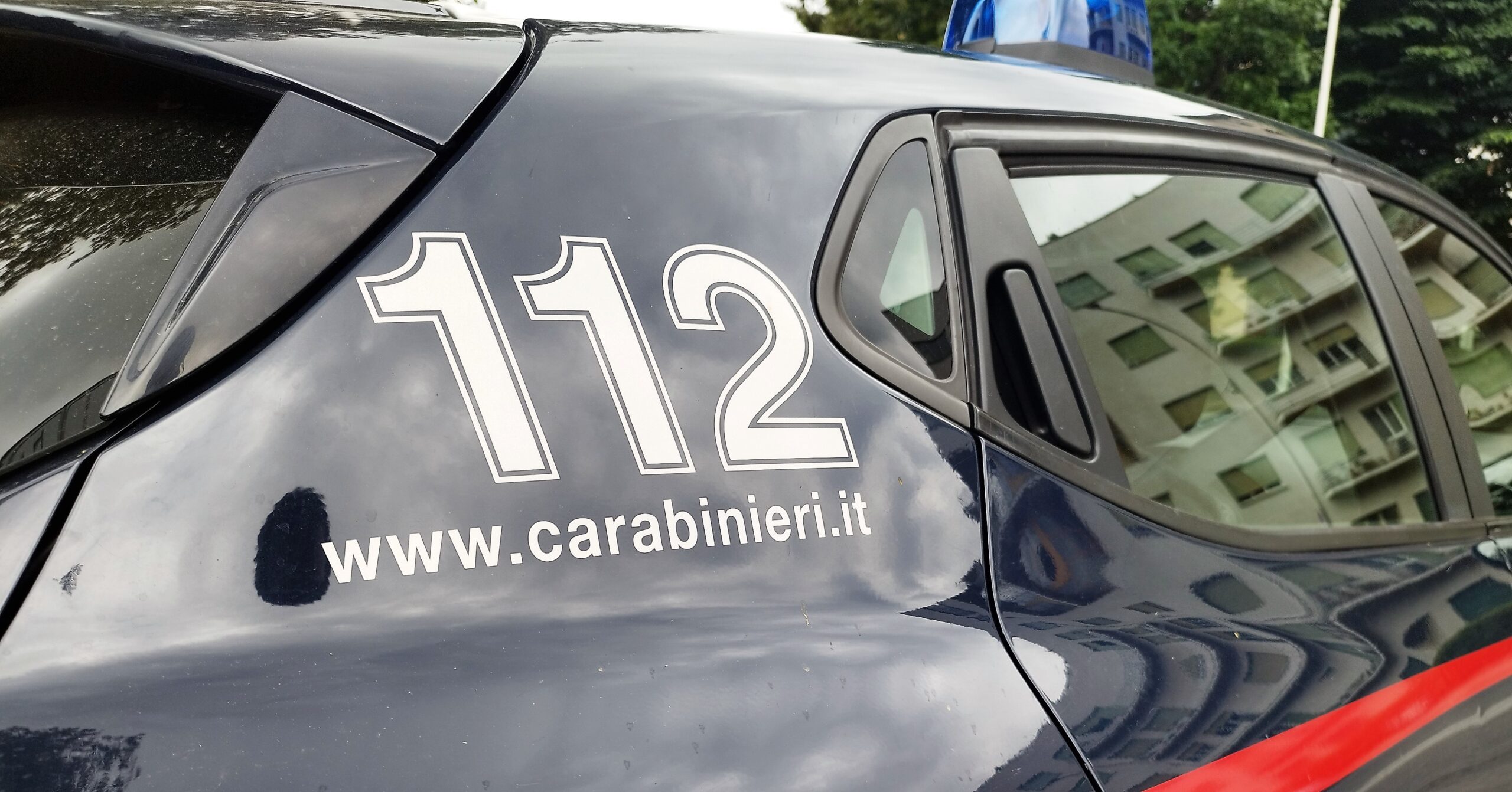 Gravedona, rapina un supermercato. Arrestato un minorenne