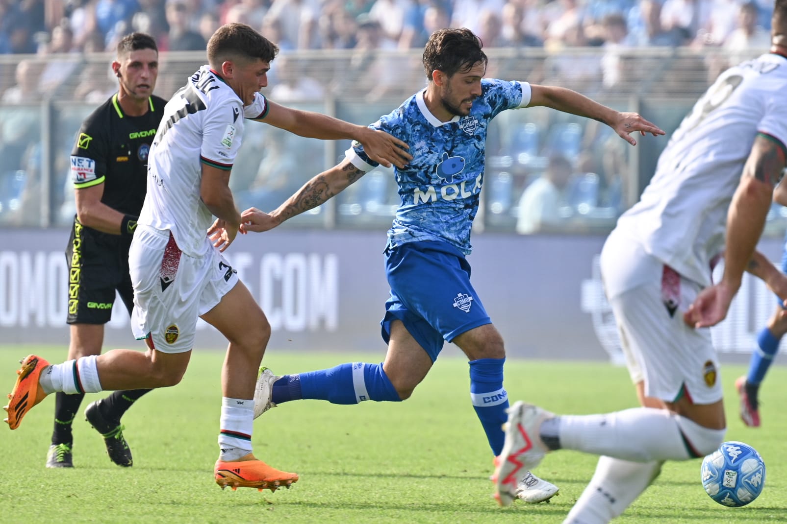 Como-Cremonese, cresce l’attesa per il derby del Sinigaglia