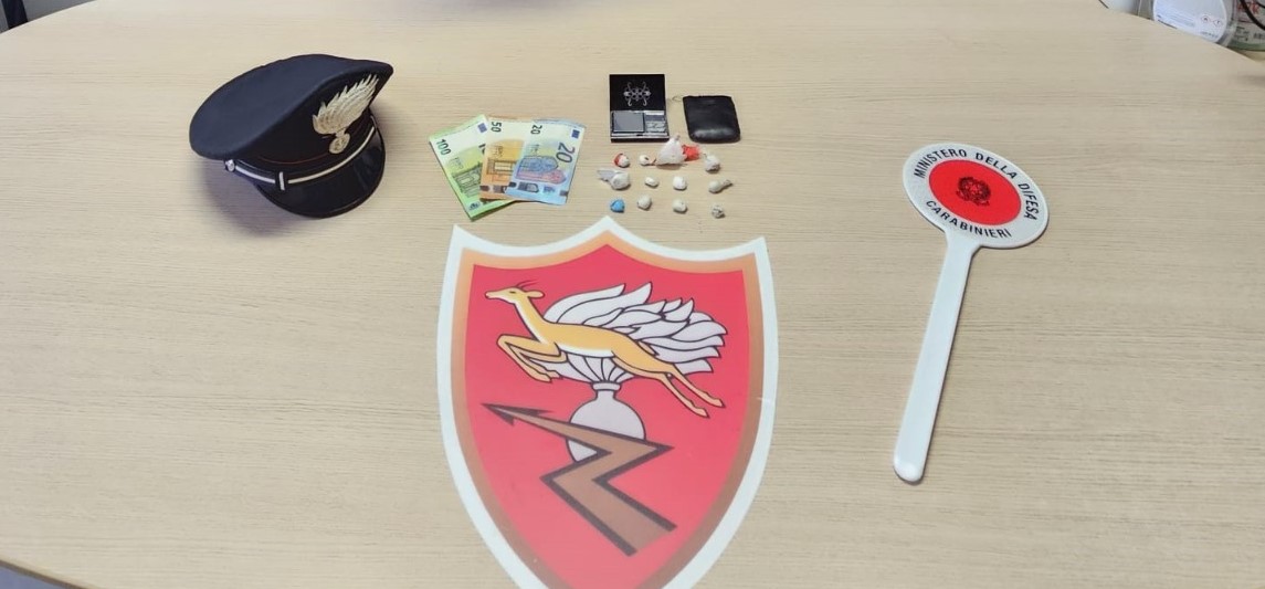 Spaccia cocaina in Brianza, arrestato 50enne