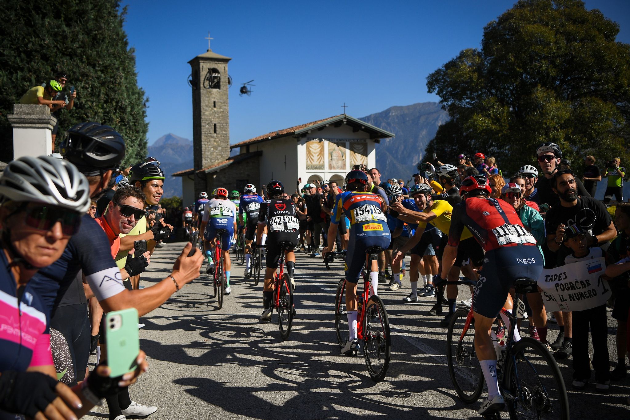 Giro di Lombardia, gli orari del passaggio della gara