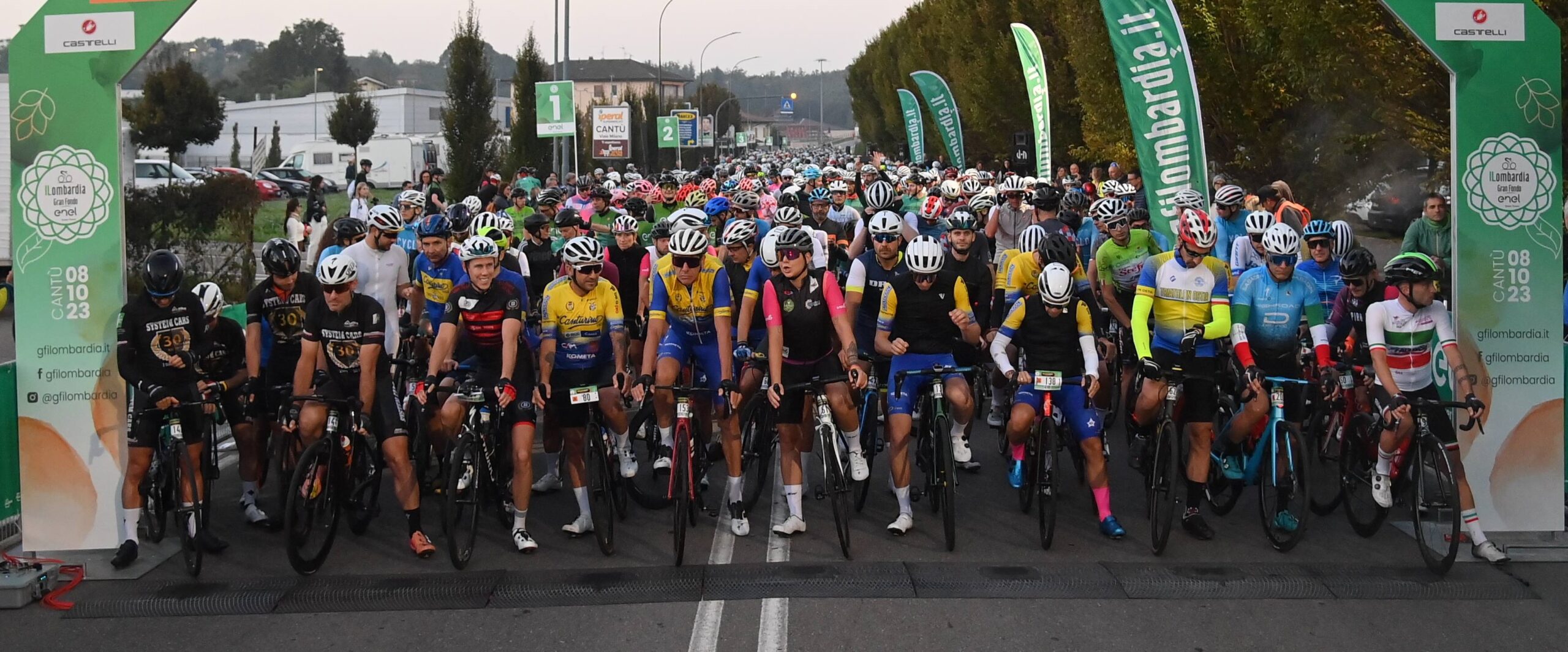 Granfondo “Il Lombardia”: 2.200 amatori sulle strade del Lario