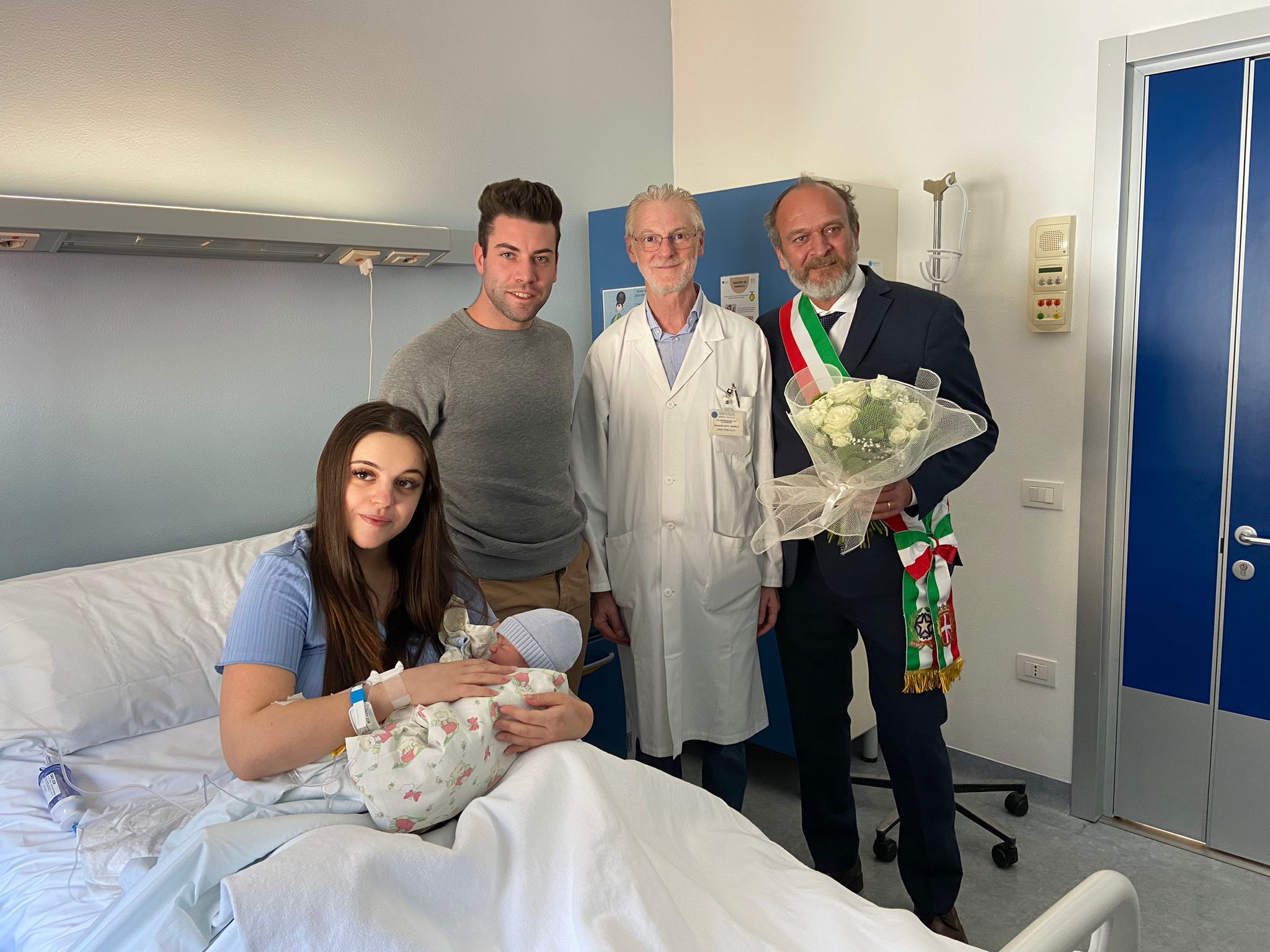 Como, fiocco azzurro di inizio anno. Il primo nato al Valduce è Ryan