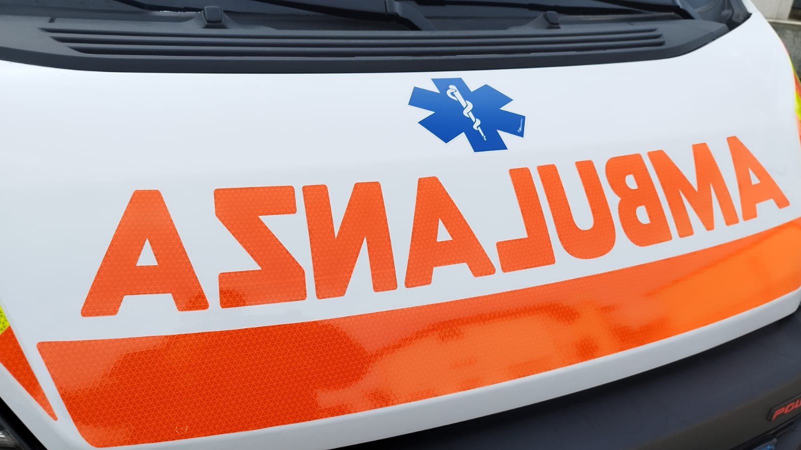 Giornata di sole, paura sulle strade comasche: cadute in bicicletta e incidenti