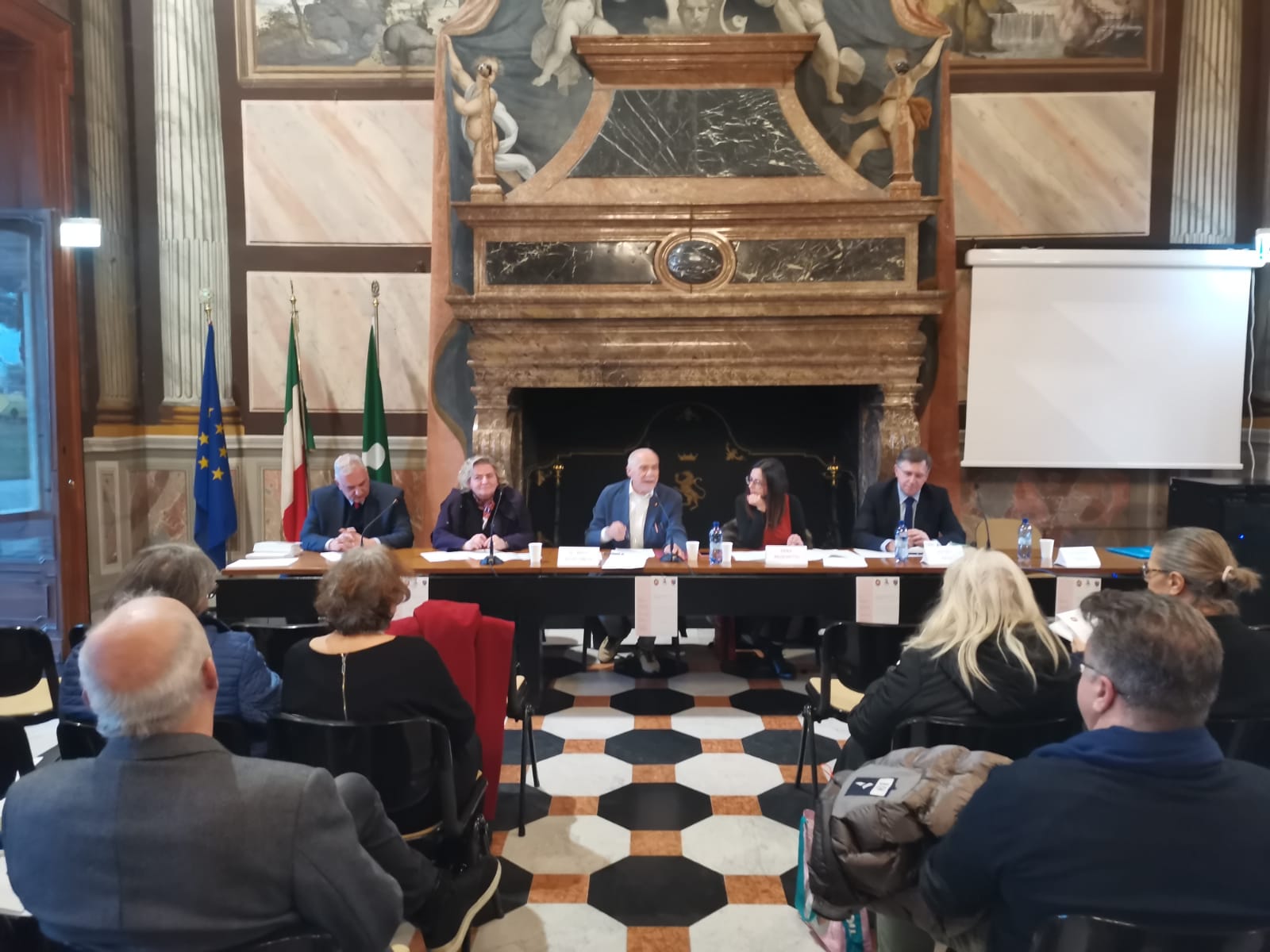 “Dalla parte delle donne”, il convegno contro ogni forma di violenza
