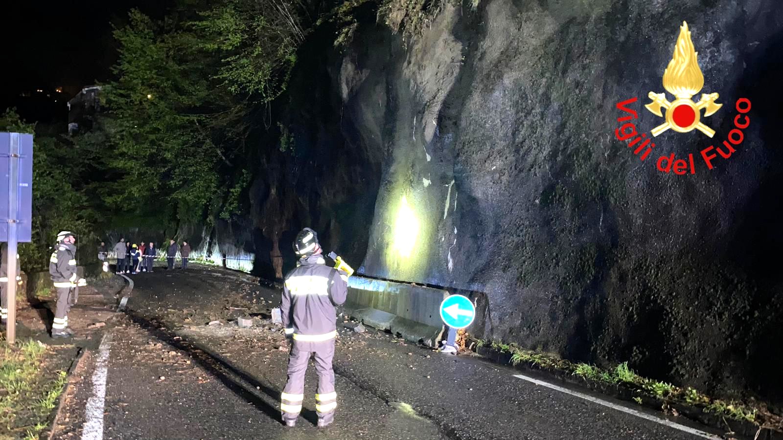 Faggeto, Lariana riaperta a senso unico alternato