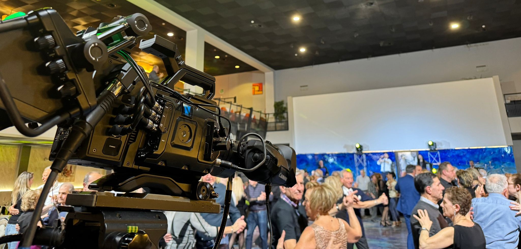 Domenica alle 16 su Etv “Superliscio” con l’orchestra di Diego Zamboni