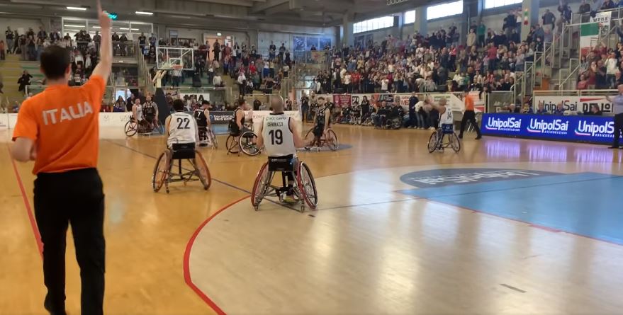 Briantea84 Cantù ottiene il decimo scudetto. Batte 56 a 46 il Santo Stefano