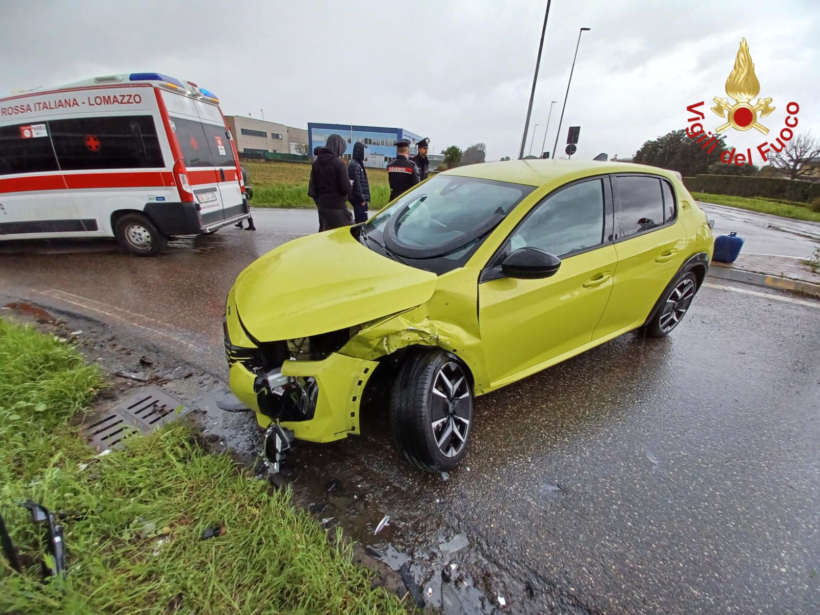 Incidente a Cirimido, due auto coinvolte