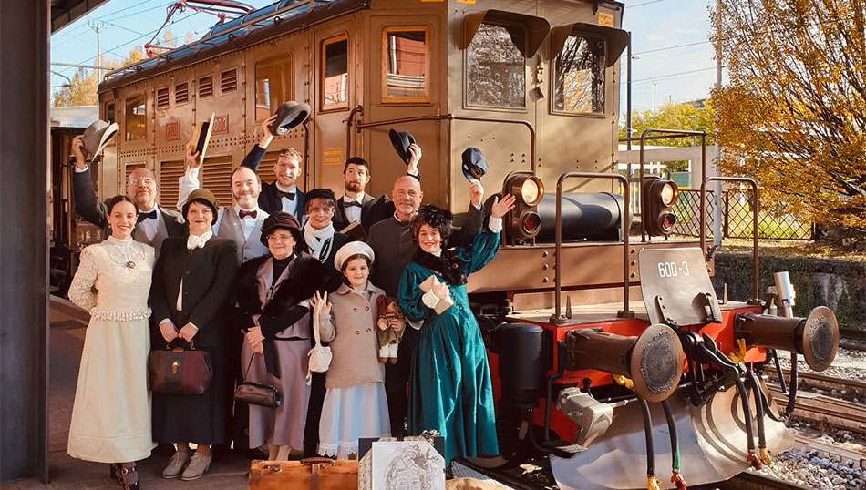 Da Milano a Como sulle carrozze storiche. Oggi la prima corsa