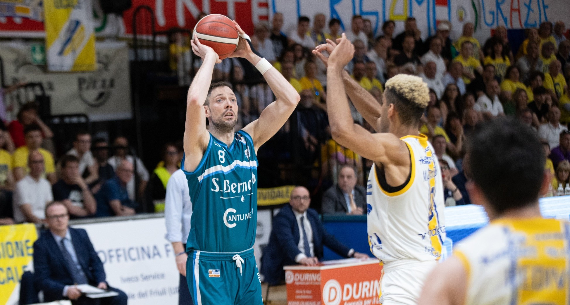 Cantù vince a Cividale e conquista la semifinale playoff contro Udine