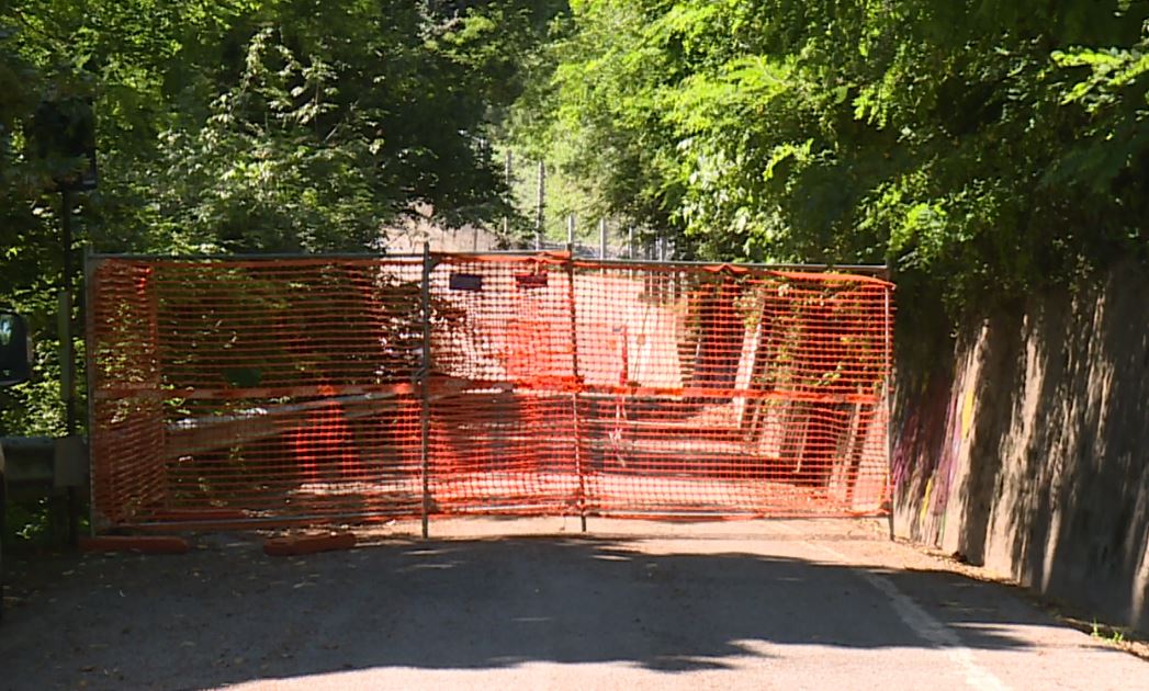 Frana di Civiglio, la discussione in consiglio comunale. Il sindaco: “Al lavoro per aumentare le corse dei bus”