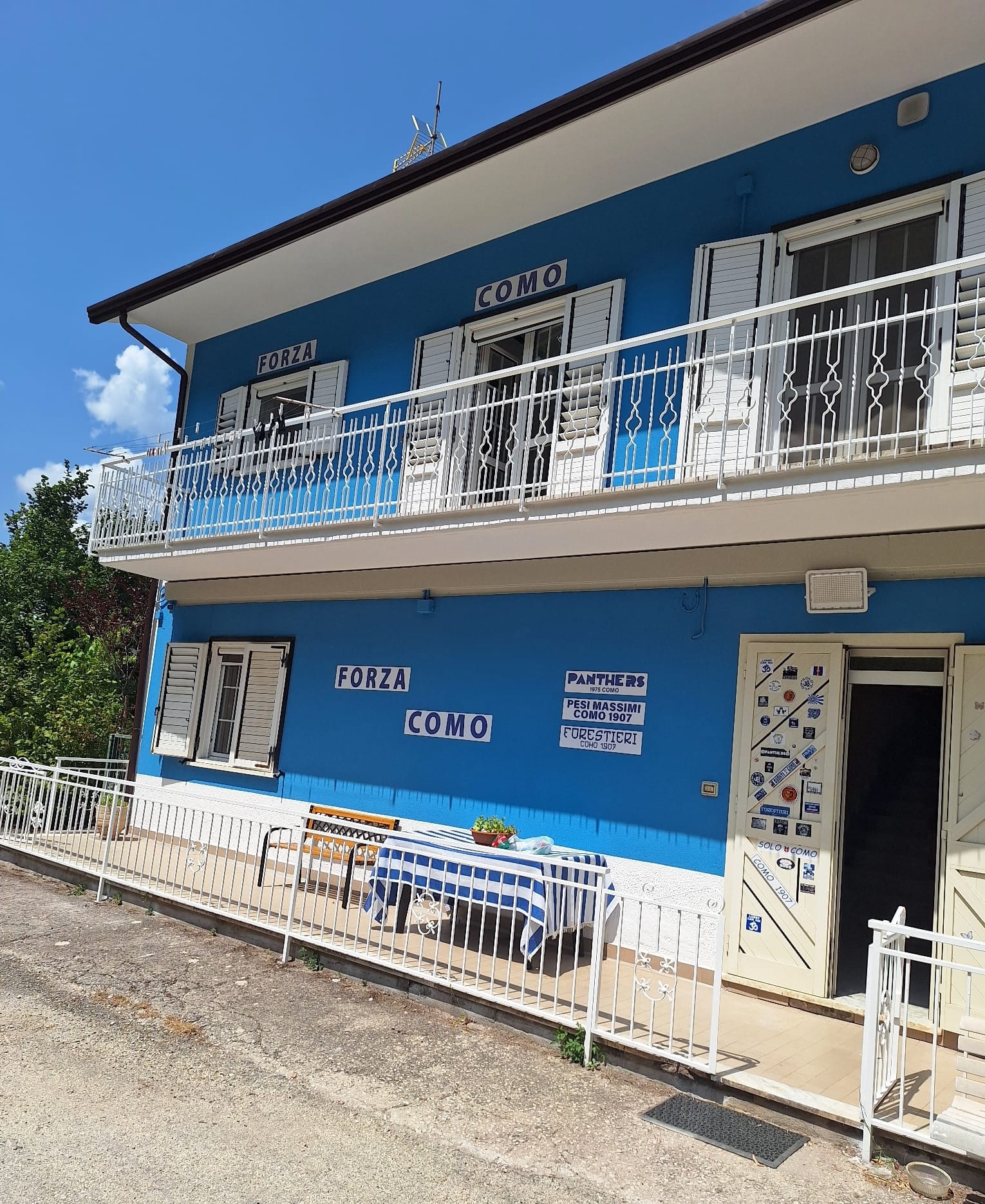 In Campania la “casa azzurra” di un grande tifoso del Calcio Como