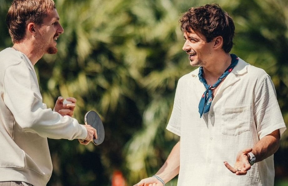 Spot sul Lago di Como per Charles Leclerc, campione della Ferrari