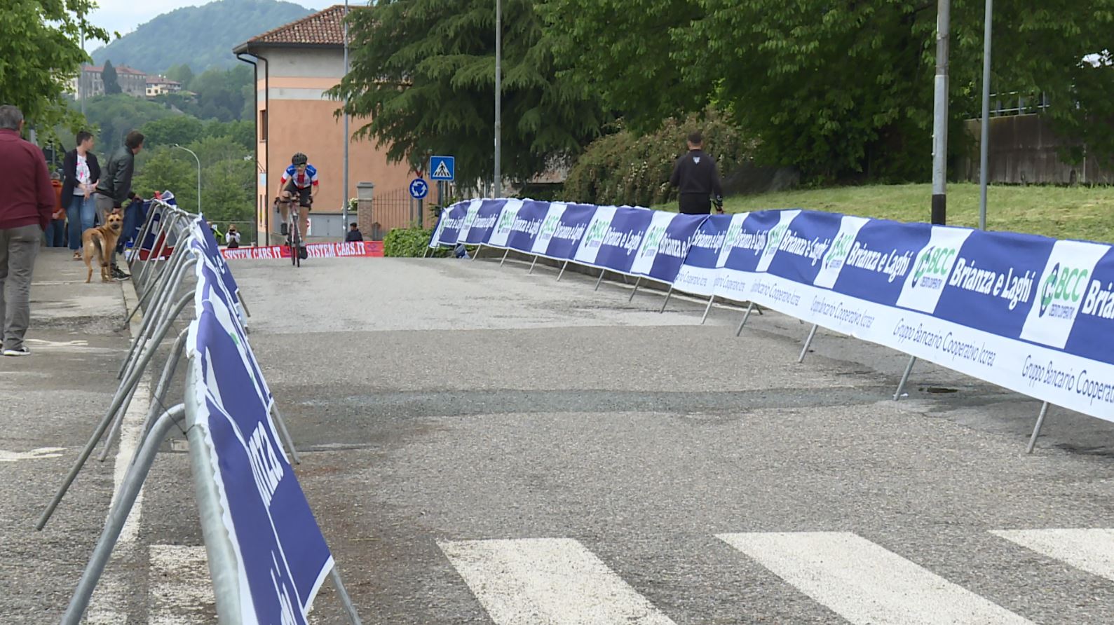 Sabato di ciclismo ad Alzate con la seconda edizione della “Cronometro Bcc Brianza e Laghi”
