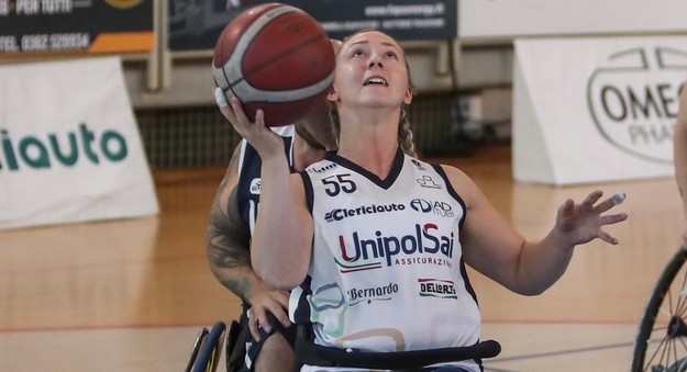 Basket in carrozzina,  Sophie Carrigill lascia la Briantea84