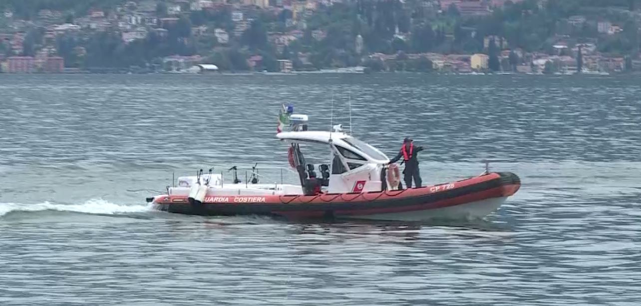 AGGIORNAMENTO – Gera Lario, è morta la 63enne caduta nel lago mentre era in barca