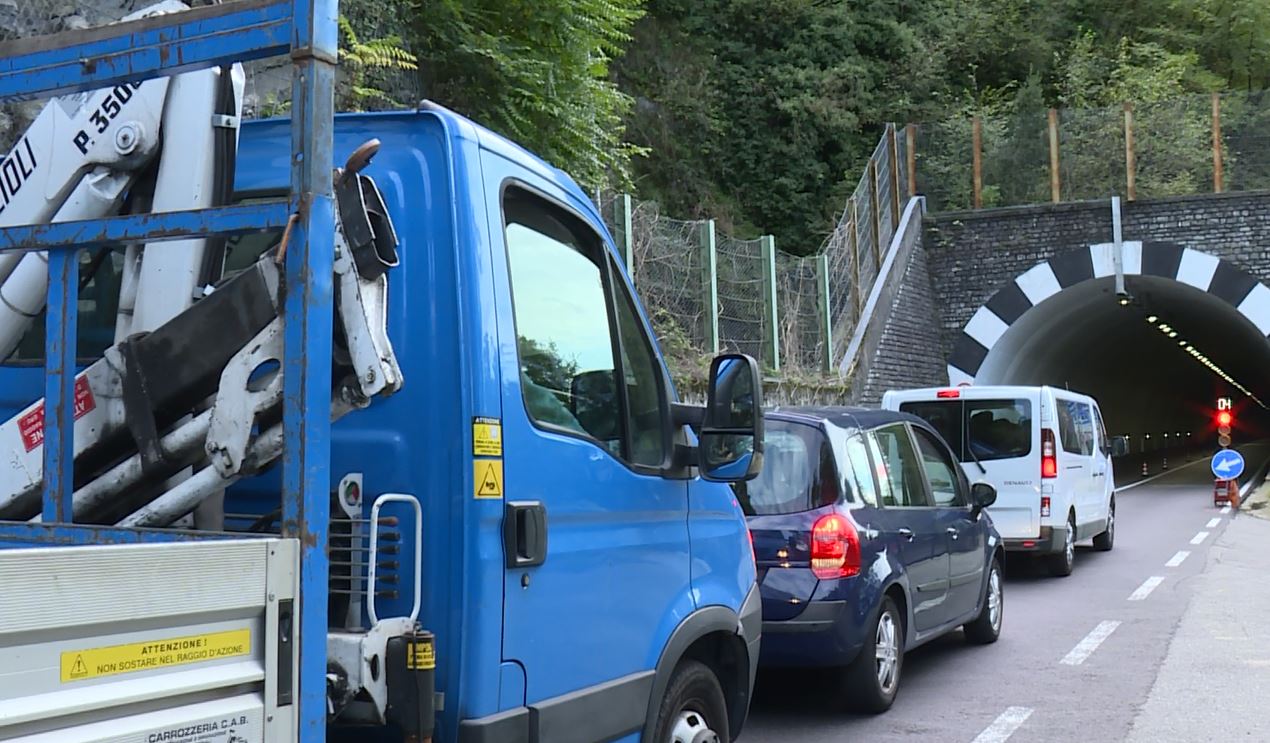 Blevio e Torno, da oggi i lavori in galleria. Rallentamenti per il traffico ma non la temuta paralisi