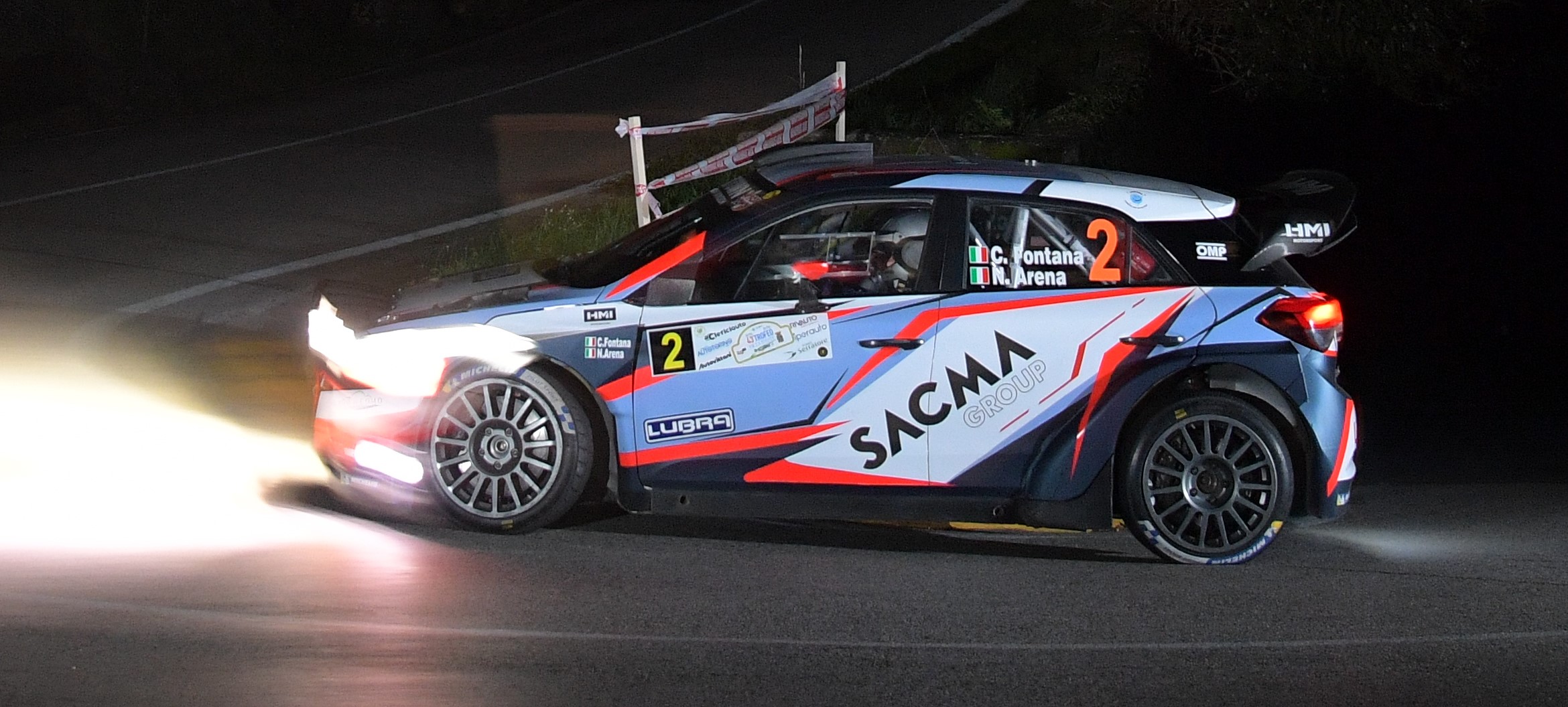 Rally Aci Como Villa d’Este: Re-Vozzo squalificati, vincono Fontana-Arena