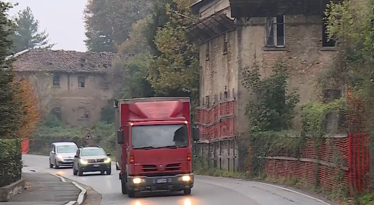 Provinciale 40, limitazioni sul tratto Arosio-Anzano del Parco