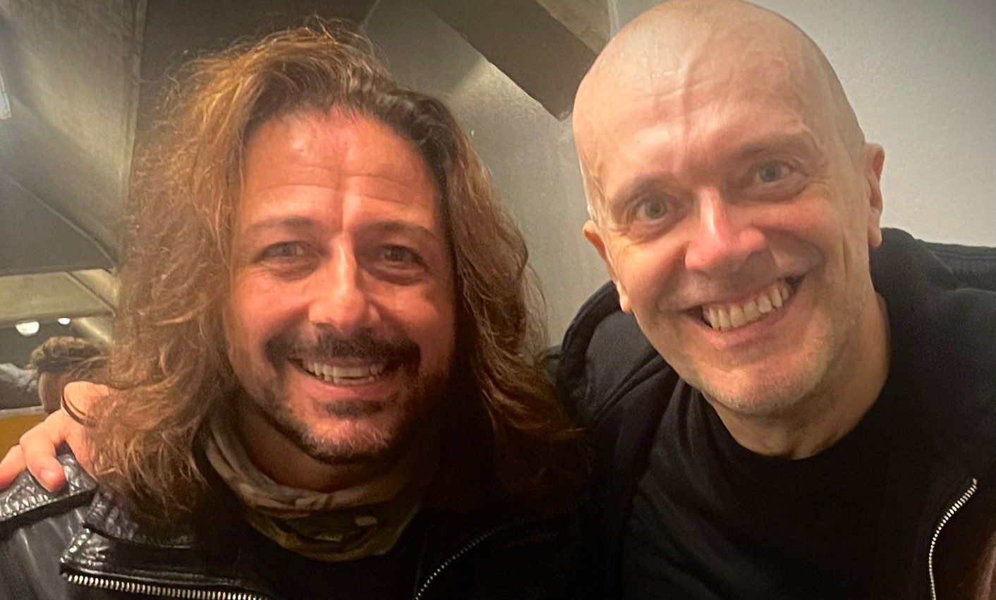 Max Pezzali-Simone Tomassini, amici dal 2004: l’incontro al Forum di Assago