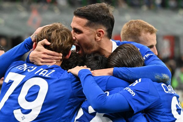 Como in ritiro a Marbella prima del rush finale