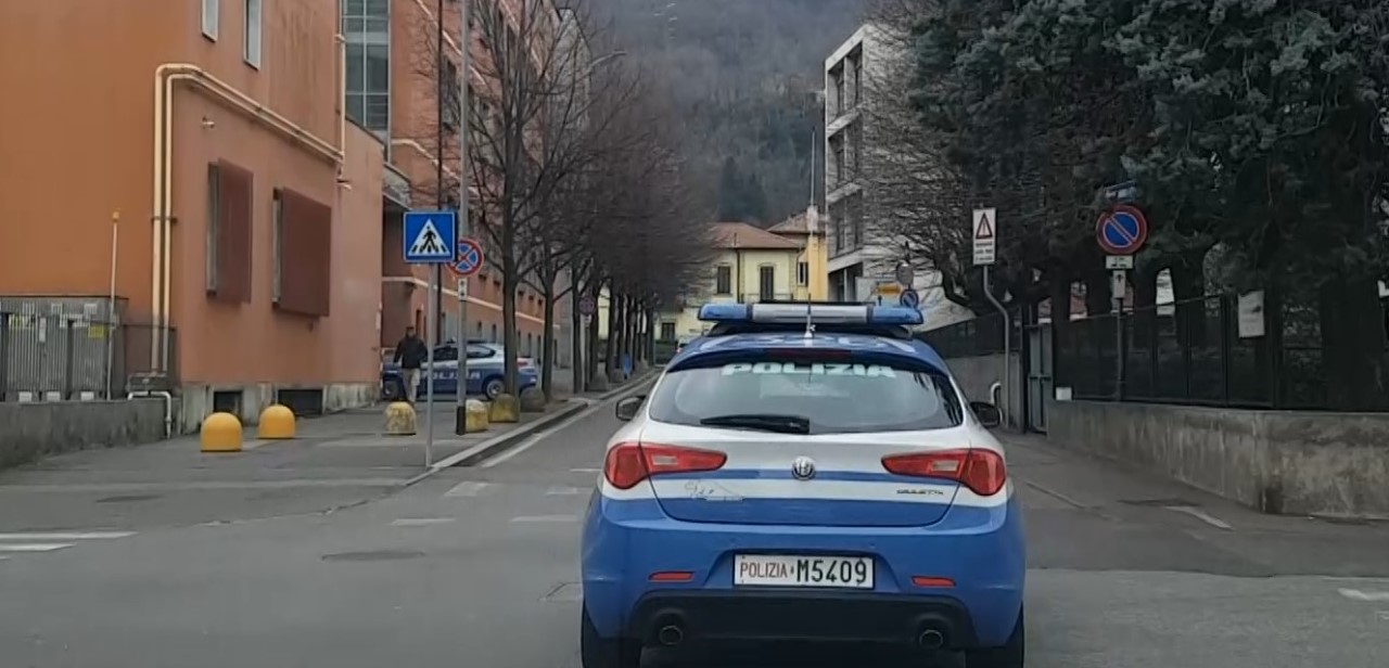 Como, raffica di furti nei supermercati. La polizia denuncia tre persone, due sono minorenni