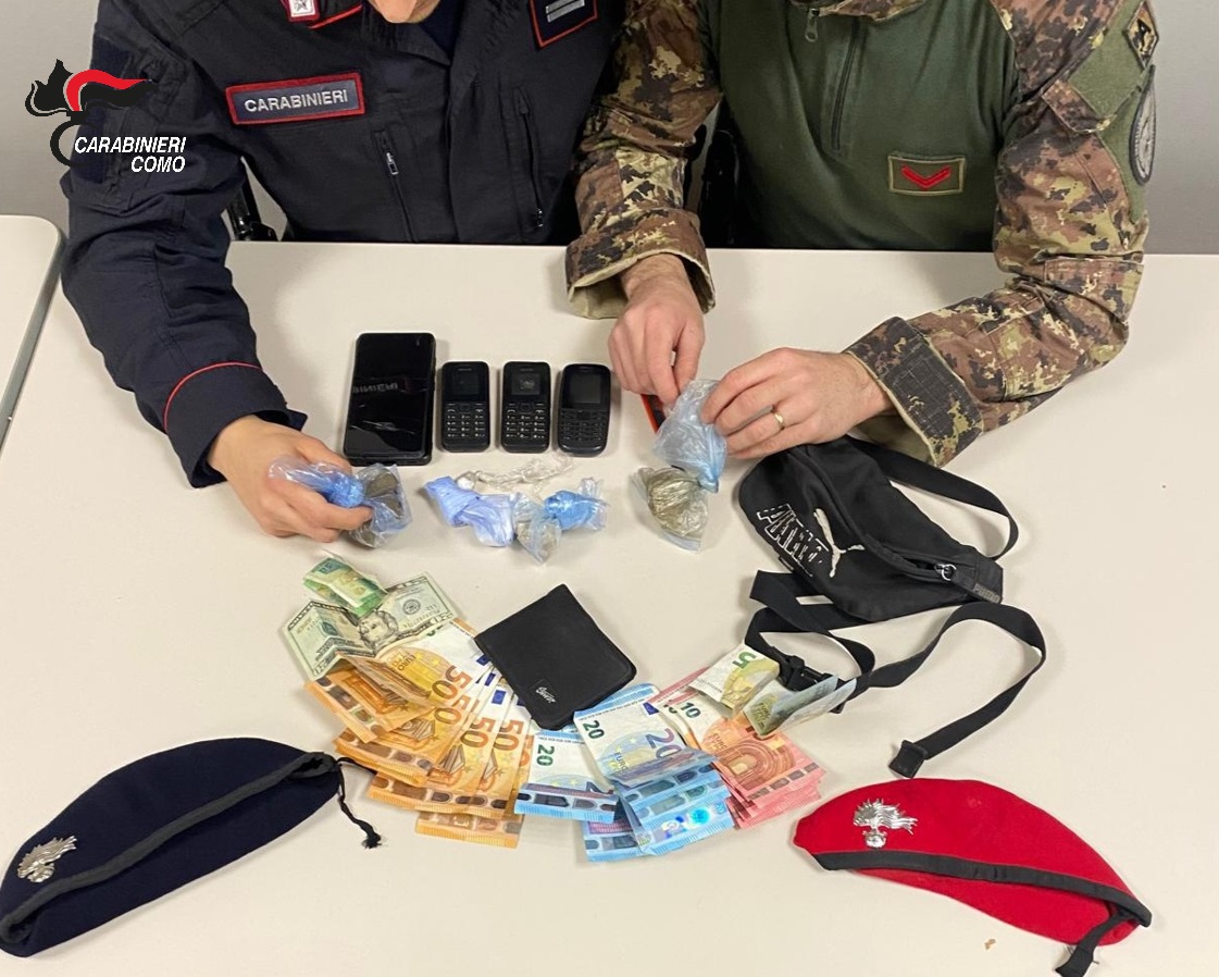 Viavai sospetto nei boschi di Olgiate, blitz dei carabinieri. Tre arresti