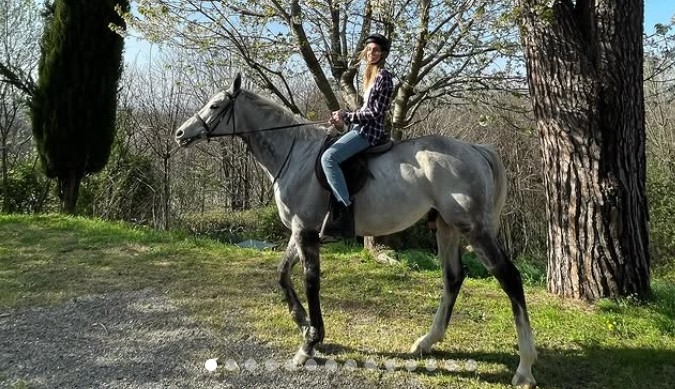 Chiara Ferragni, lezioni di equitazione a Carimate