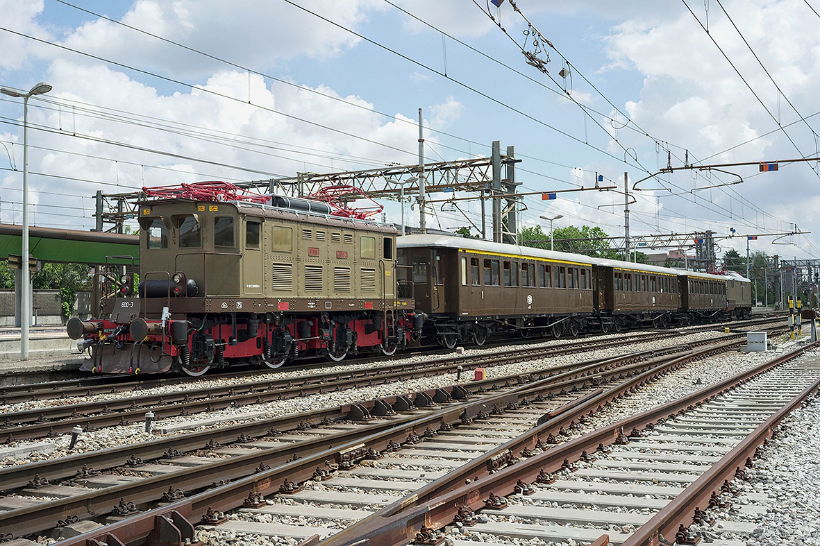 Torna il treno storico di Trenord: prima corsa il 6 aprile da Milano a Como