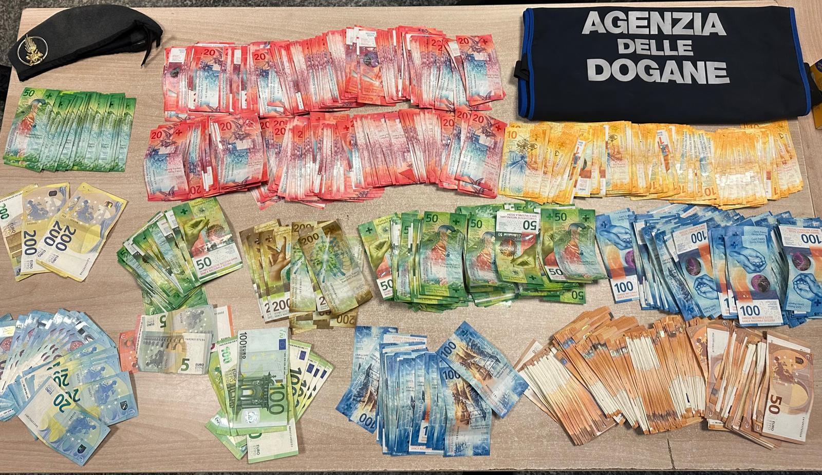 Valico di Brogeda, cittadino albanese nascondeva 70mila euro in un vano dell’auto