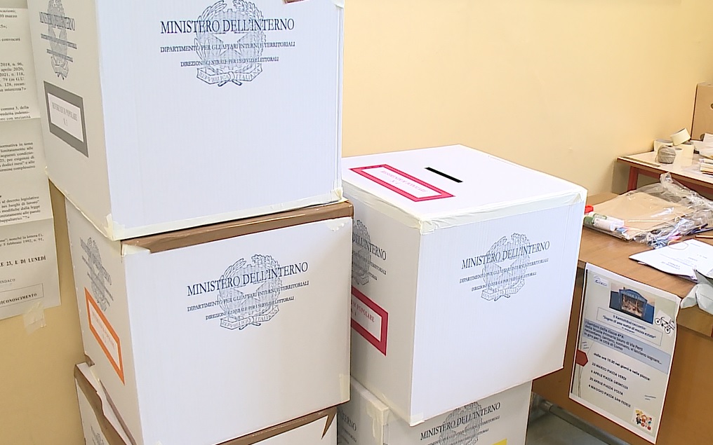 Referendum dell’8 e 9 giugno: in provincia di Como affluenza al 27%, nella città capoluogo al 30%