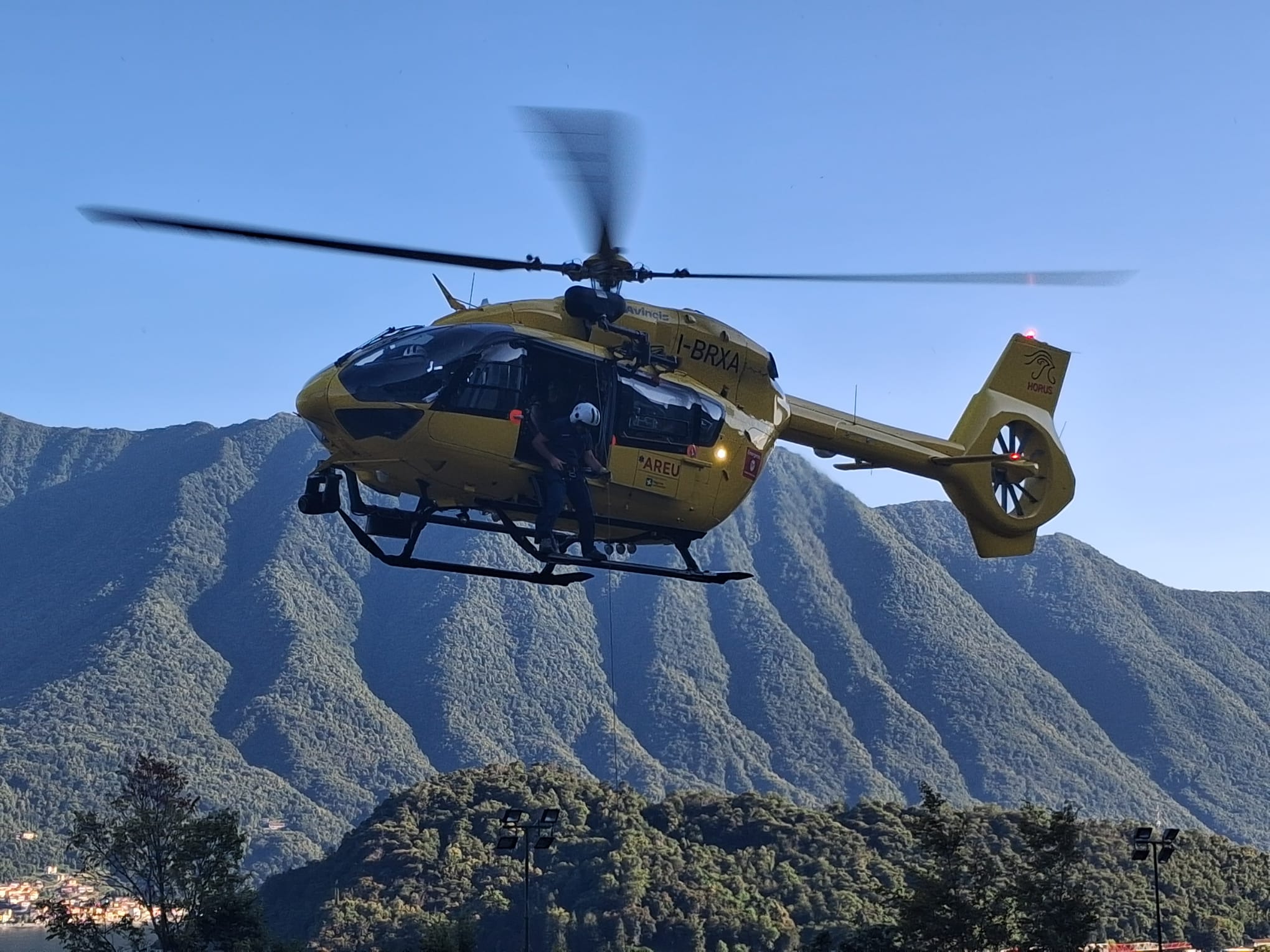 Tremezzina, tragedia in montagna. Escursionista 31enne precipita e muore