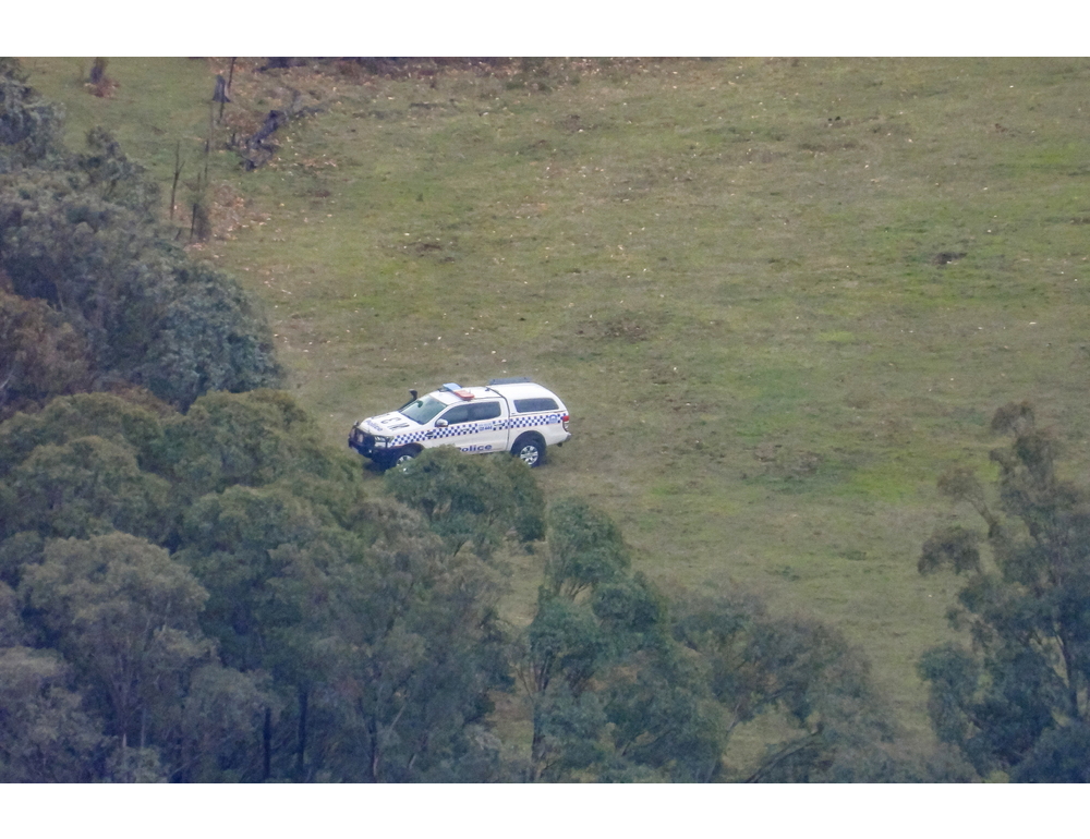 Australia: uccide due poliziotti, è caccia a uomo armato