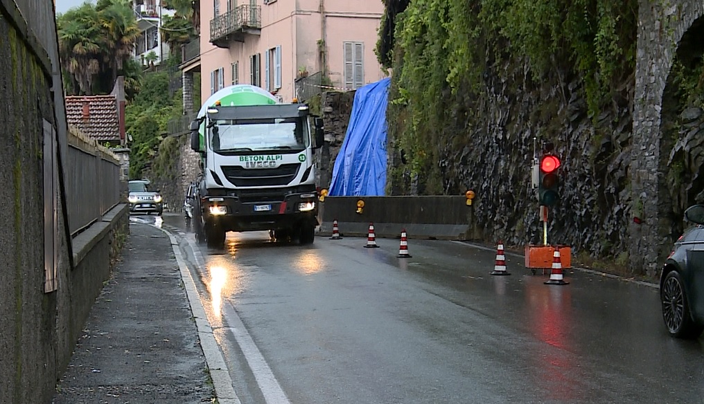 Statale Regina ancora a rischio caos, il senso unico alternato resterà per una settimana