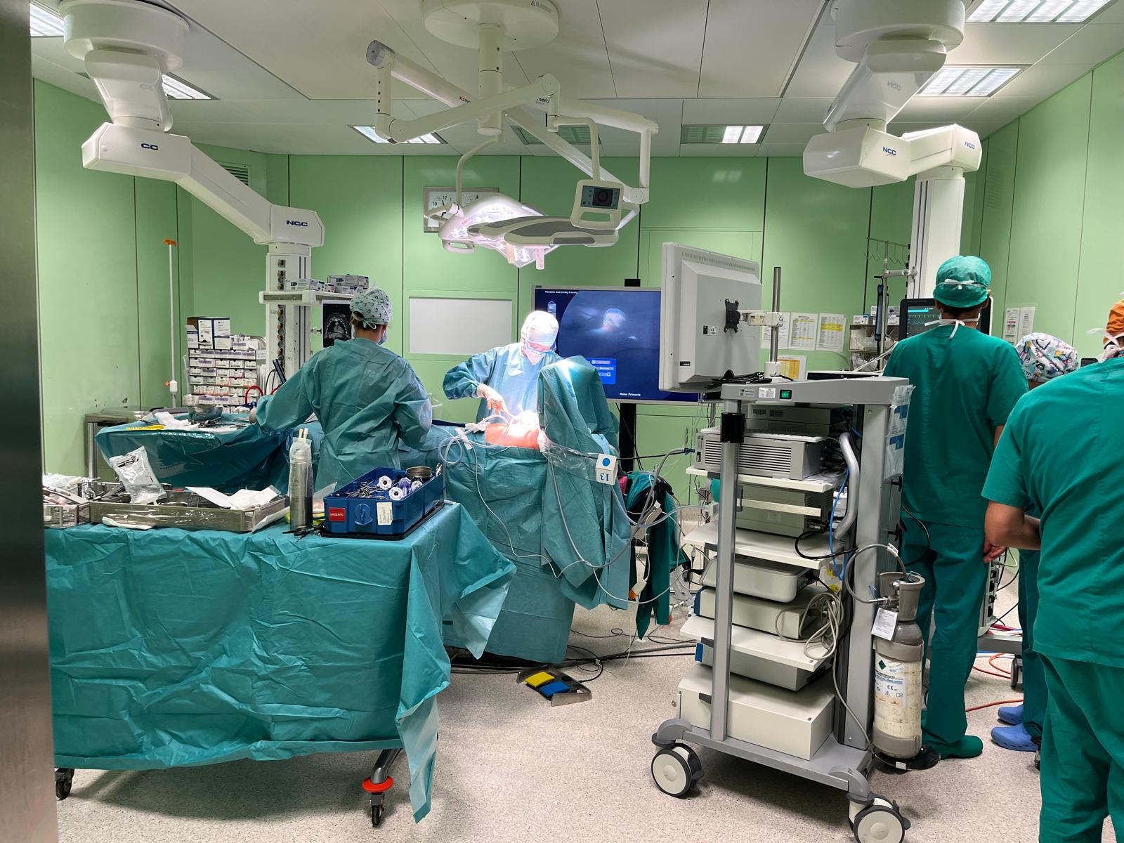 Asst Lariana, positivo il primo semestre 2025. Chirurgia in crescita del 14%, effettuati 7.218 interventi