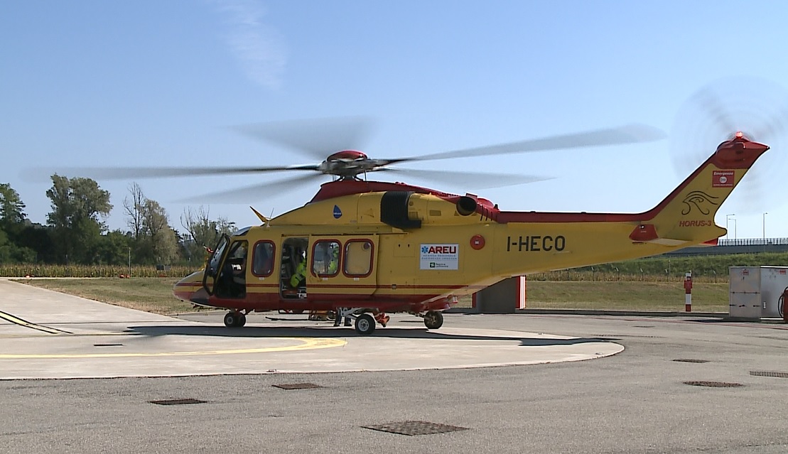 Claino con Osteno, moto contro un muro: 25enne in gravi condizioni