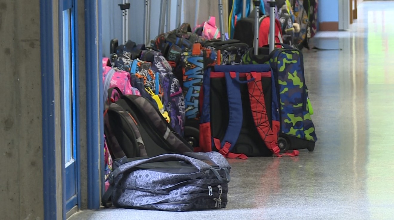 Scuola, opposizioni all’attacco: “Decisioni inaccettabili e penalizzanti”