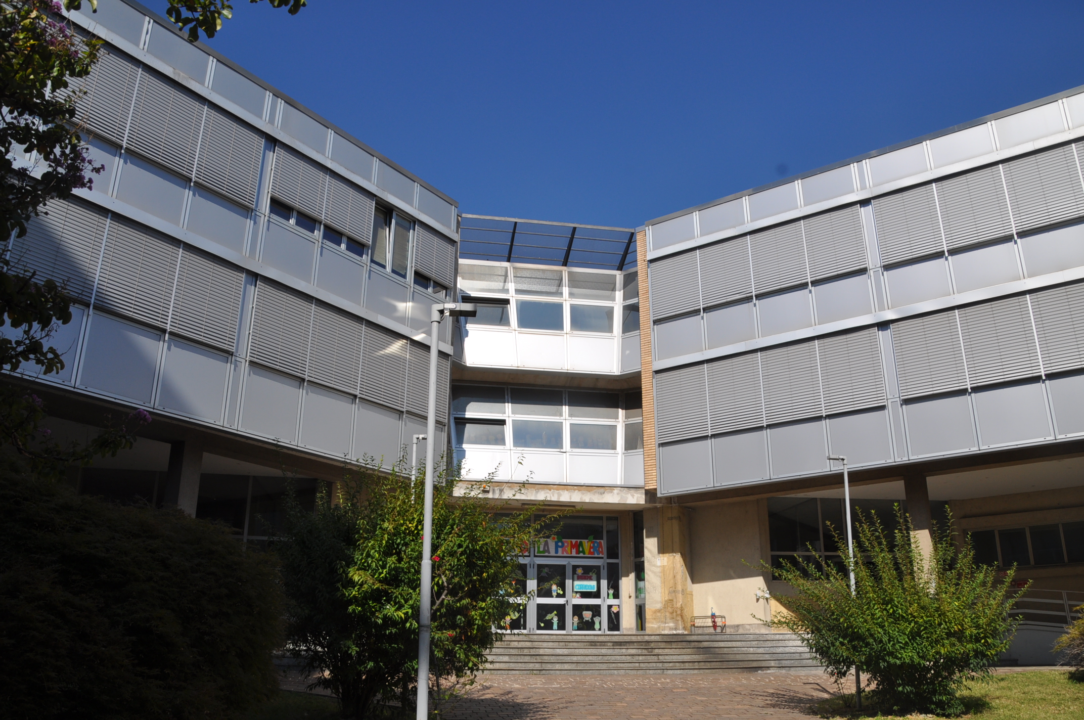 Piano scuole del Comune di Como. Corridoni, Salita Cappuccini e Ponte Chiasso: i dubbi delle famiglie