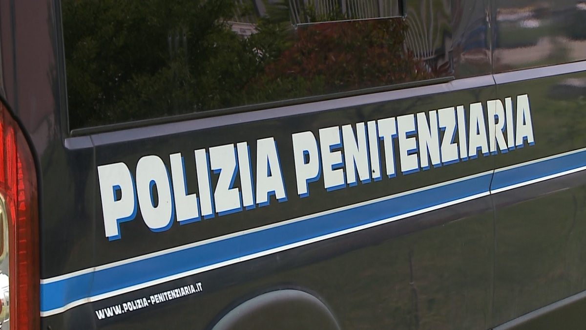 polizia penitenziaria